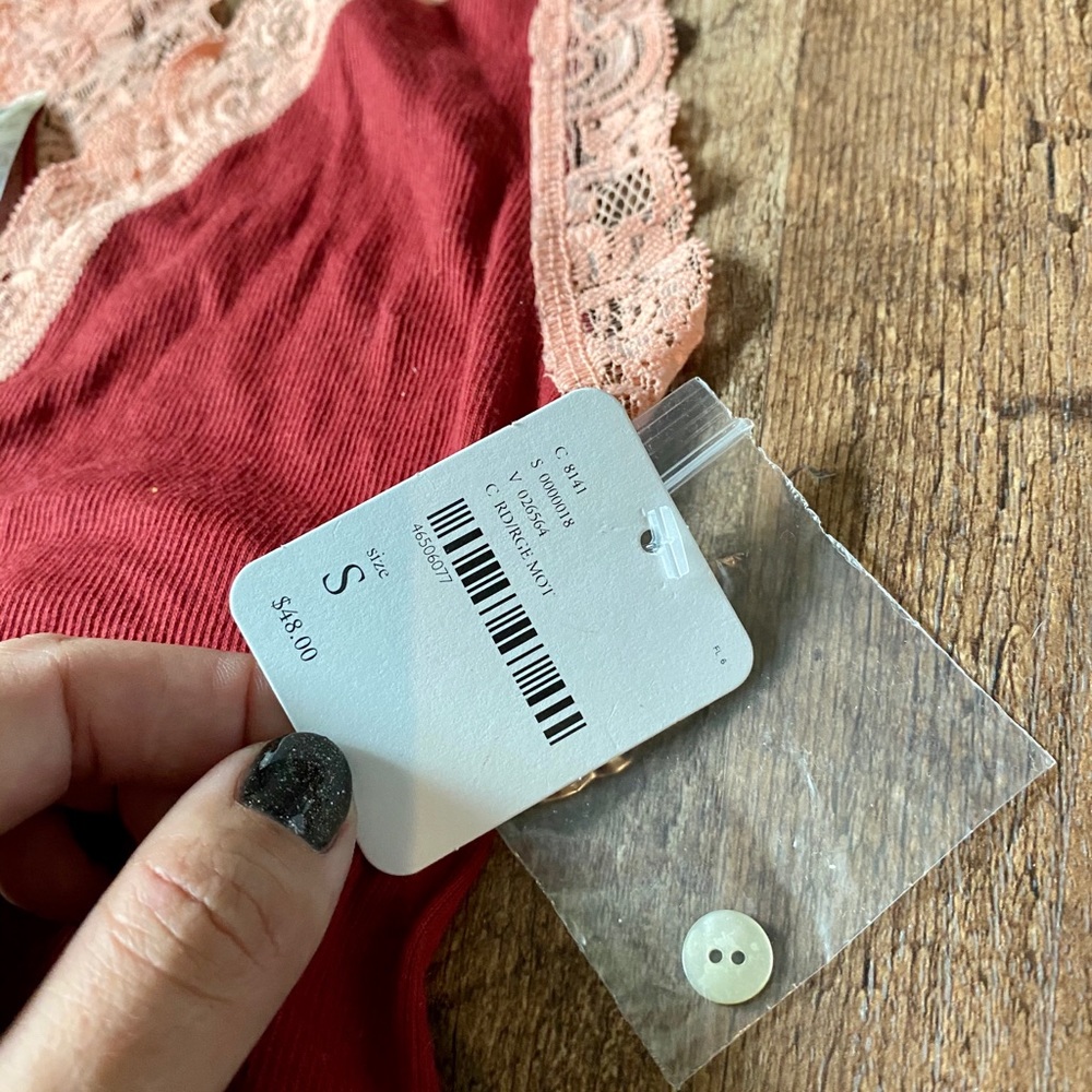 Free People Onesie LaceBodysuit 🤍 - Picture 4 of 4